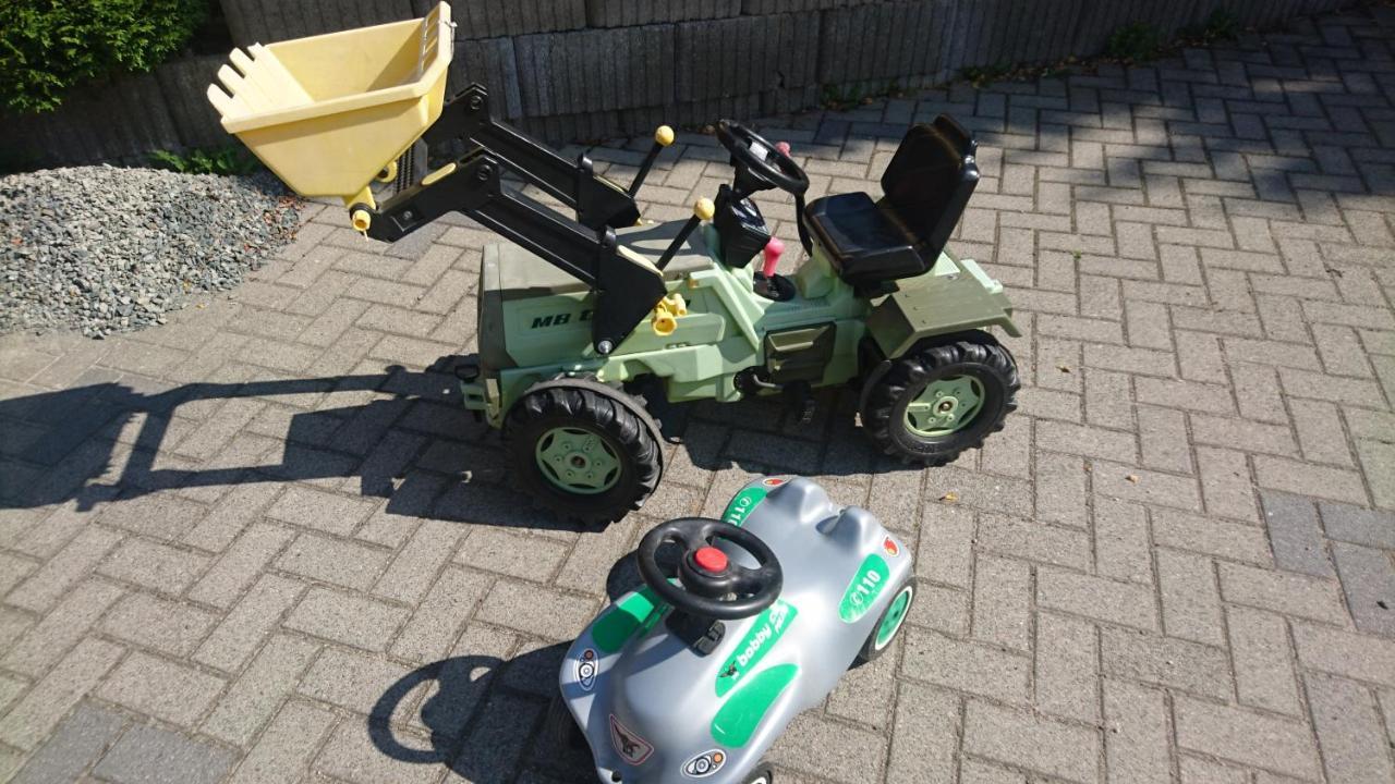 Ferienwohnung Mit Garten Und Spielplatz Klingenthal Exteriör bild